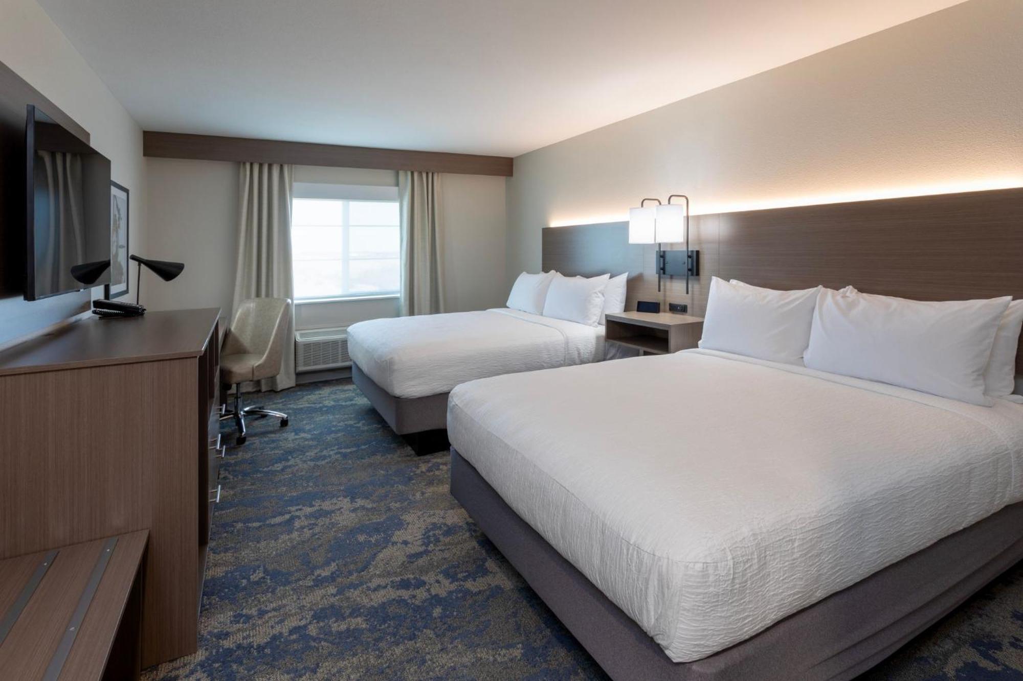Grandstay Hotel & Suites Johnston-Des Moines, Ia Ngoại thất bức ảnh